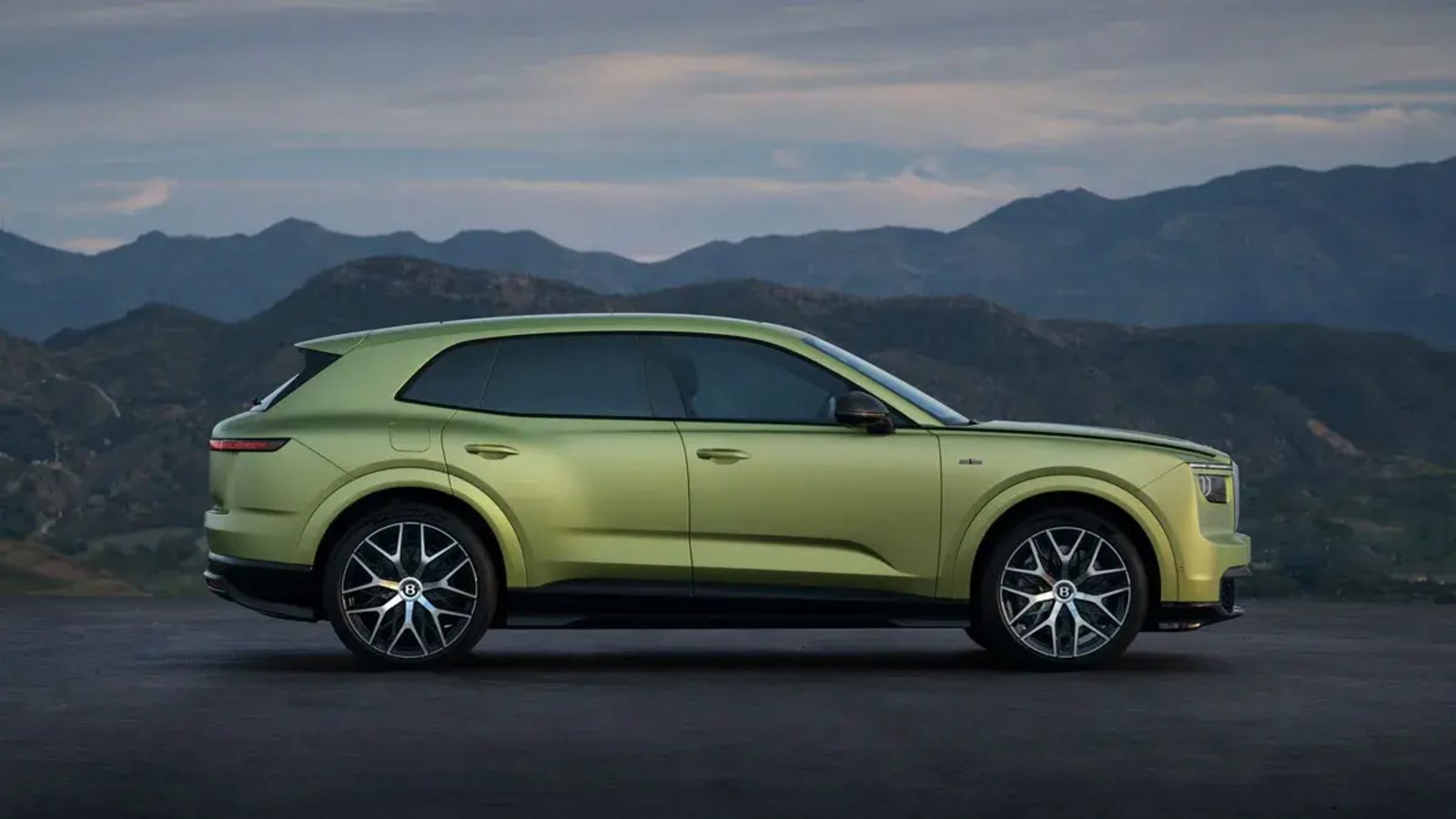 Bentley's first electric car, the Torcal, hits 876 hp and 375 miles of range