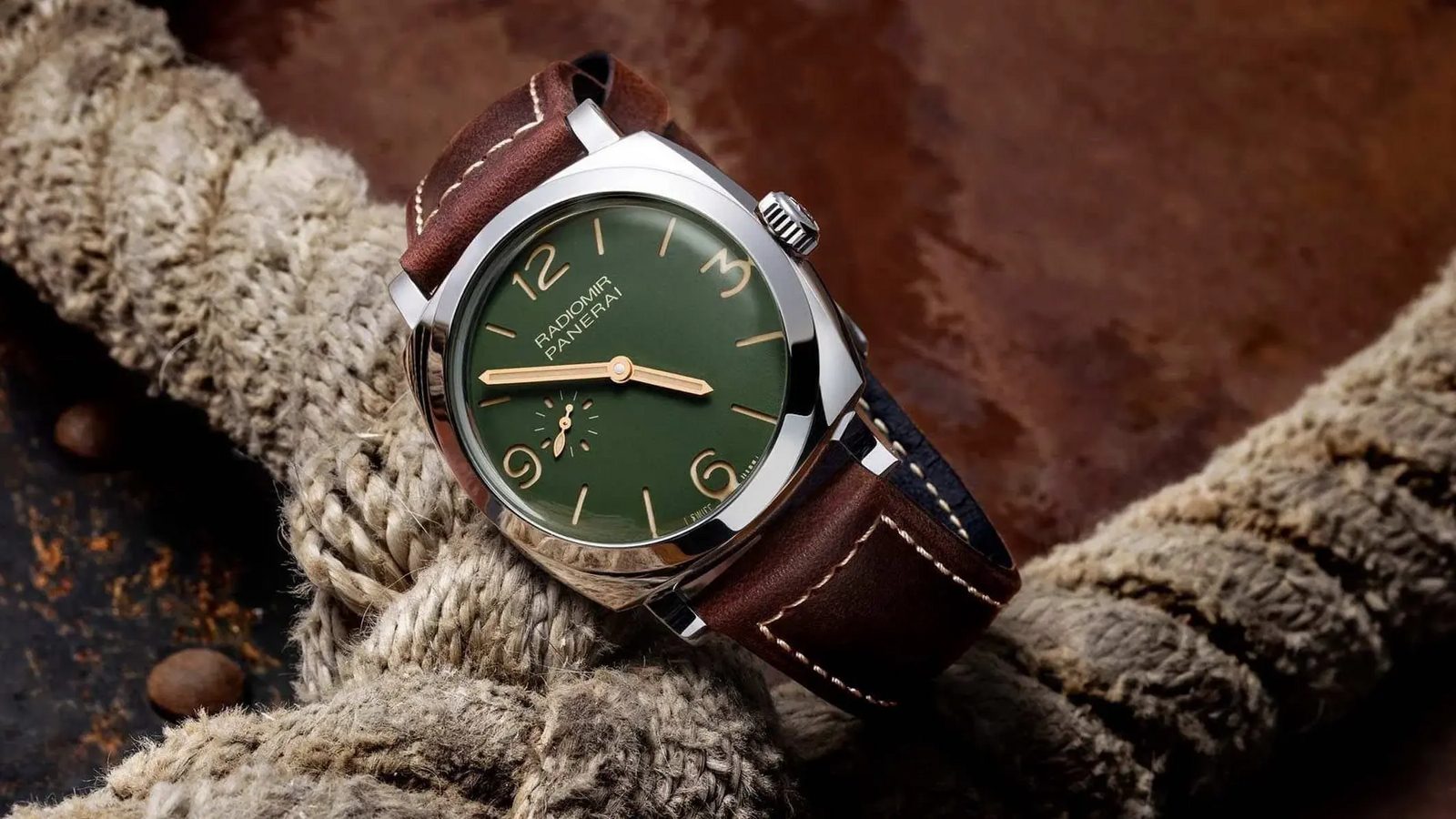 Panerai's Luminor 31 Giorni runs a full month on one wind, using four barrels and 3.3 meters of mainspring