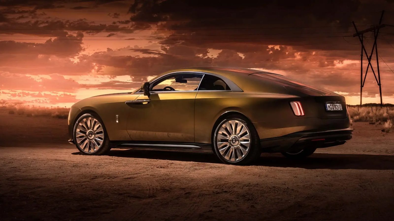 Rolls-Royce builds a one-off Phantom with abalone shell inlays shaped like a hummingbird