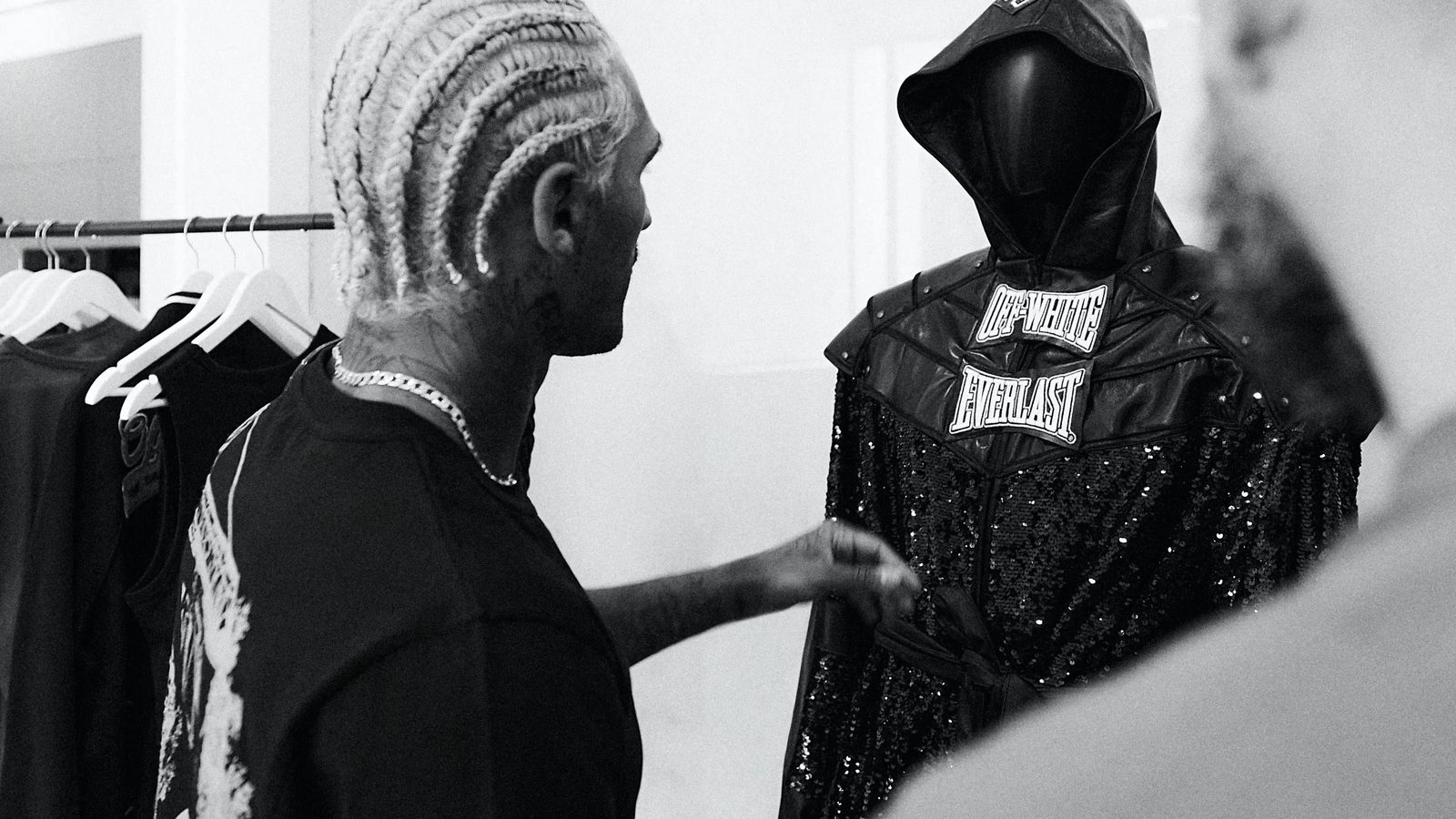 Off-White and Everlast dress boxer Conor Benn as a 'Dark Knight' for Vegas